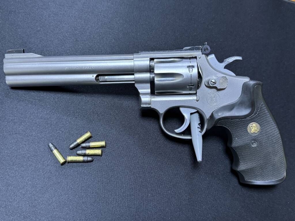 S&W-22TC-011